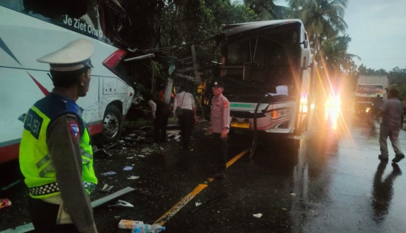 bus kecelakaan di jembrana