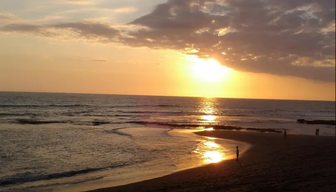 pantai perancak
