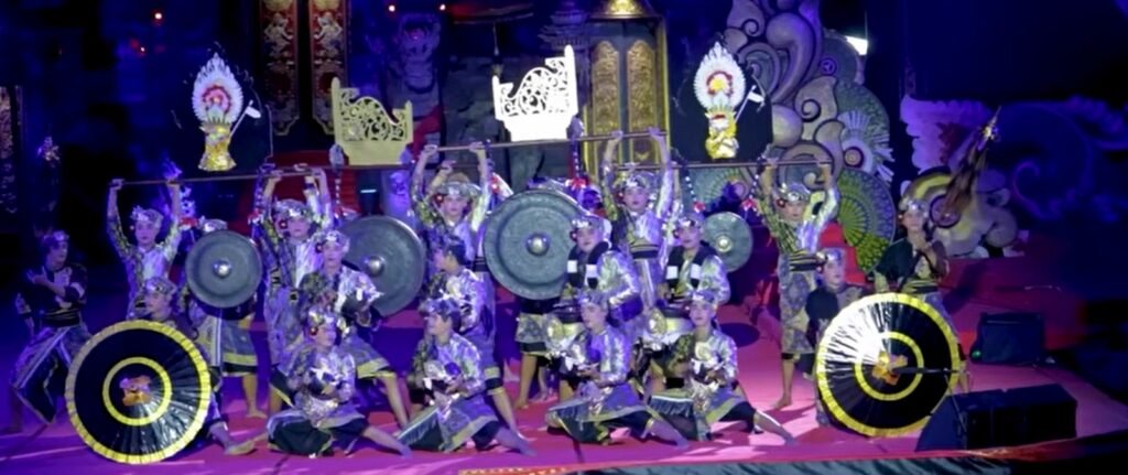 Luar Biasa! Baleganjur Remaja Jembrana Hadirkan Refleksi Kehidupan Lewat Garapan Atma Kerti di PKB 2026 balganjur jembrana pkb 2026